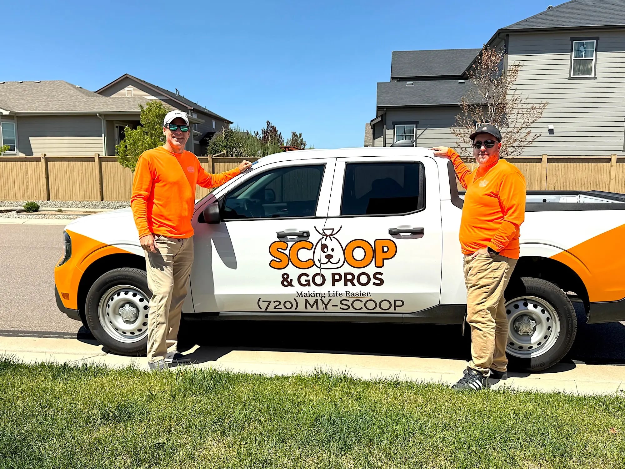 Commercial dog waste removal service for apartment complexes and HOAs